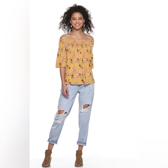 On or off shoulder mustard yellow floral top size small - Picture 2 of 9